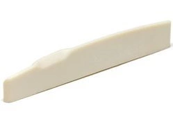 GRAPH TECH PQ-9400-C0 siodełko do gitary akustycznej 