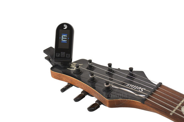 D'Addario PW-CT-24 tuner chromatyczny ładowany USB