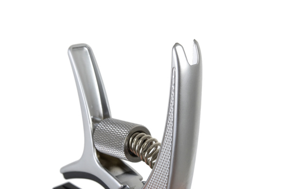 Guitto GGC-02 kapodaster AK/EL