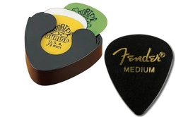 DUNLOP 5005 pickholder z kostą Fender Black classic celluloid medium